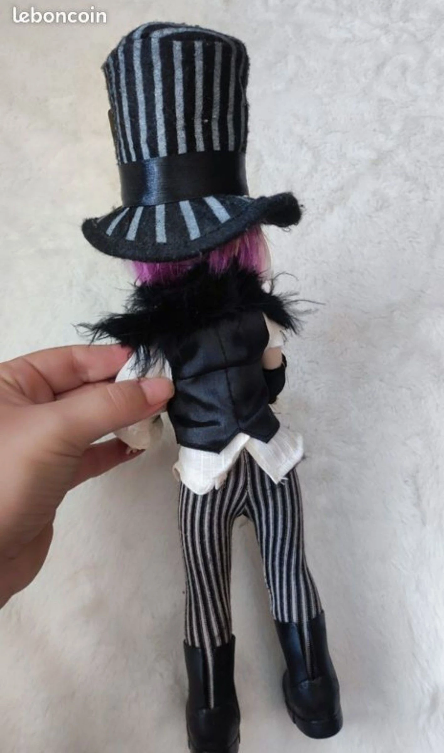 ZELDZAAM Living Dead Dolls Collector-pop - Hatter Alice – photo 6